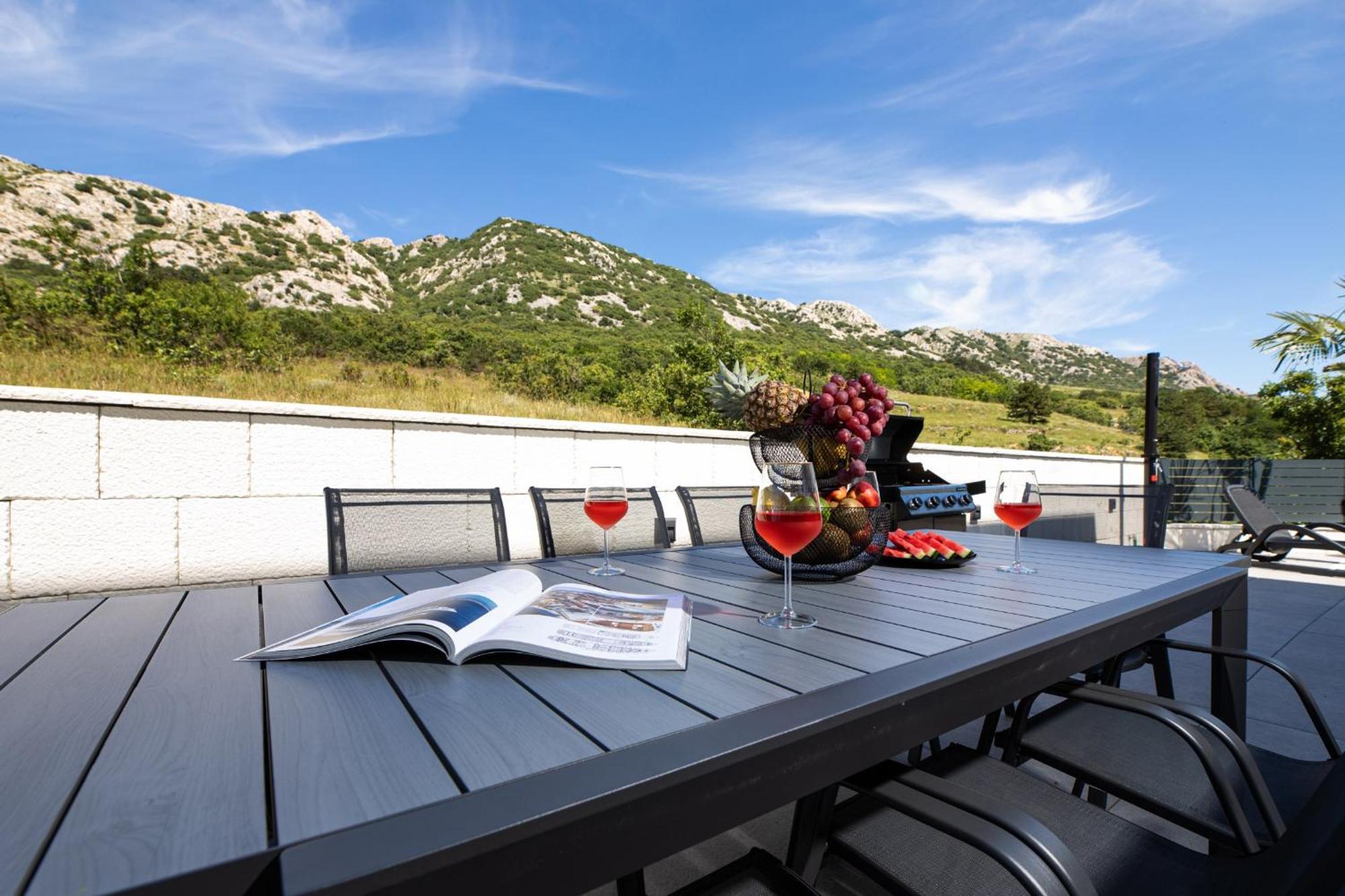 Villa Bellezza Draga Bascanska ภายนอก รูปภาพ